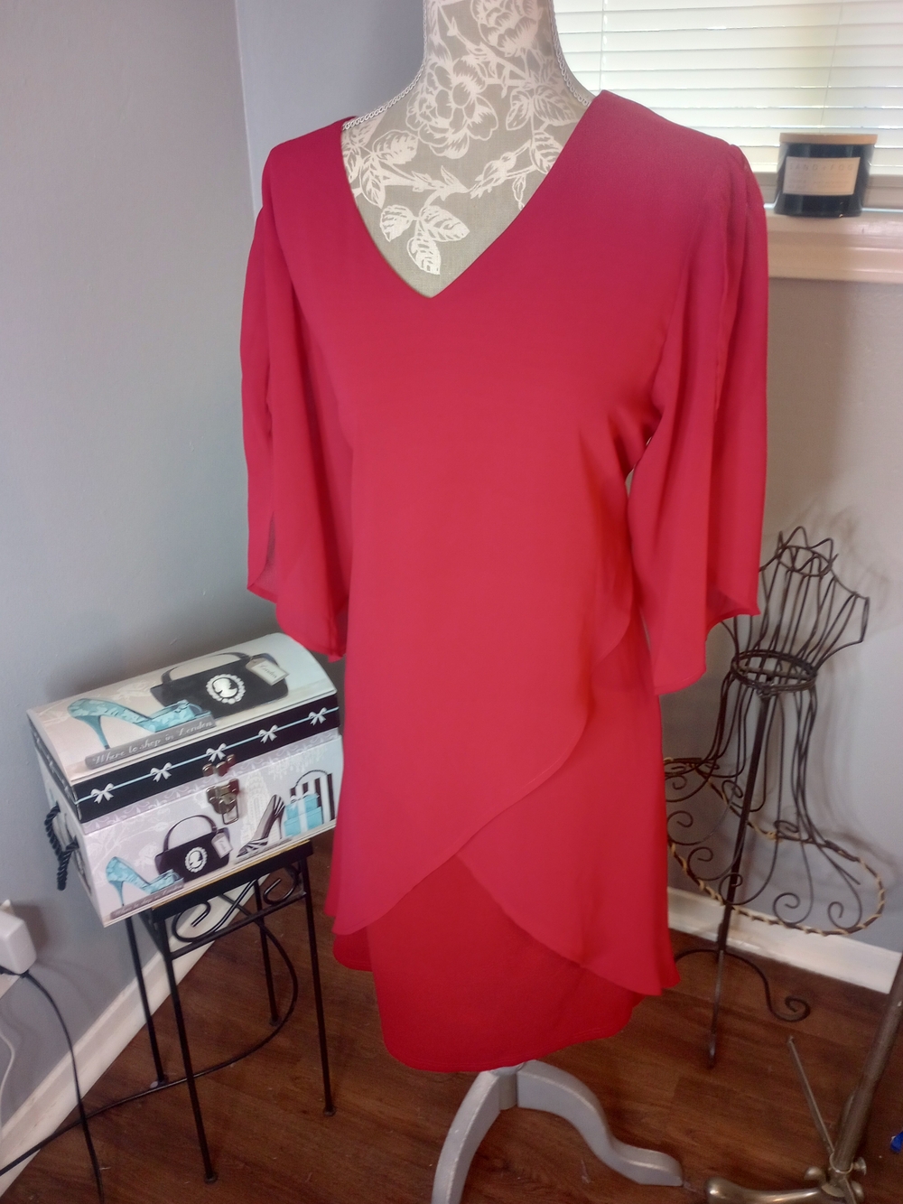 Elegant Women's V-Neck Layered Dress in Rose
